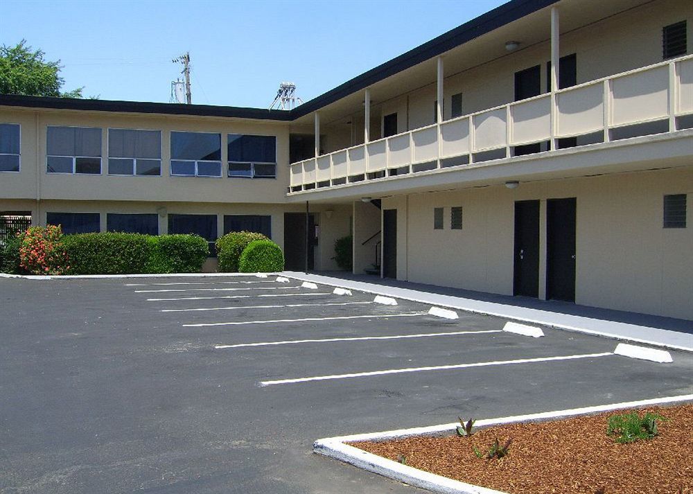 Hillsdale Inn San Mateo Exterior photo